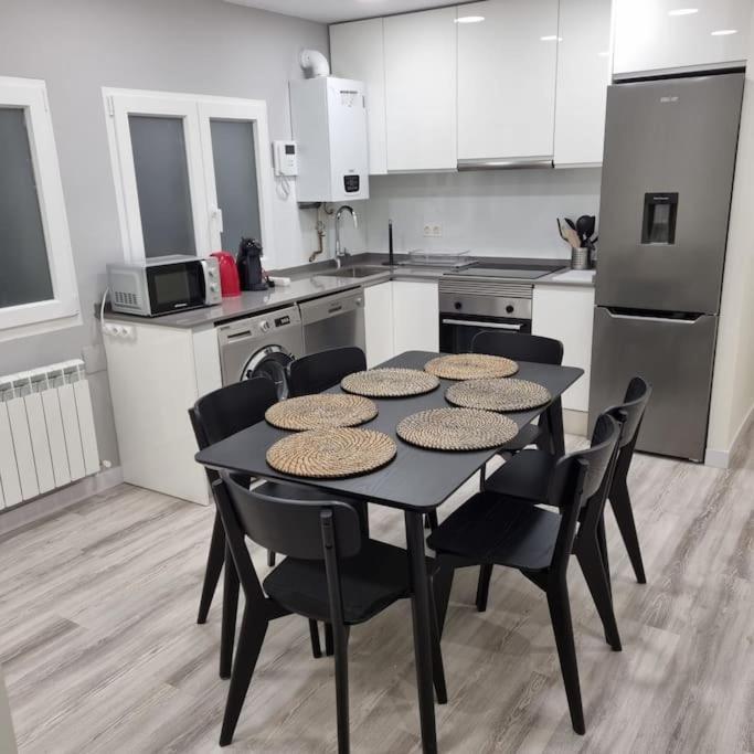 Appartamento Soho Boutique Tioda, Totalmente Reformado Junto A Las Estaciones, Wifi Oviedo Esterno foto